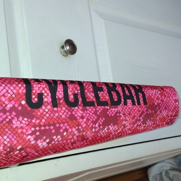 Emily HSU designs pink pattern leggings sz Large New - Picture 14 of 17